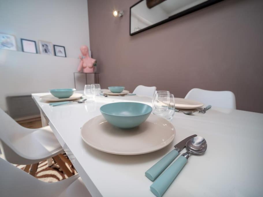Appartement Tout Equipe 4 Couchages Avec Terrasse Et Parking 沃内勒 外观 照片